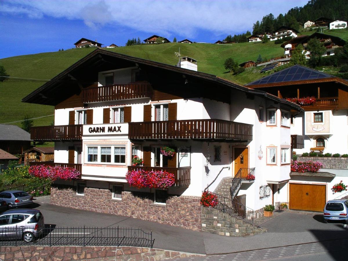 Garni Hotel Max Santa Cristina Val Gardena Exterior foto